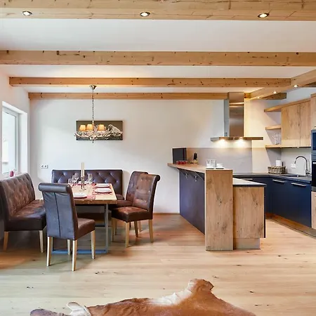Apartment Kitz Mountain Living